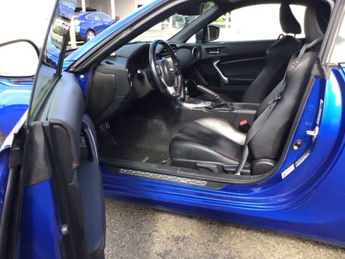 Used 2017 Subaru BRZ Limited w/ Performance Package image 3