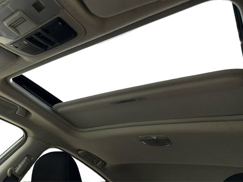 Used 2016 Subaru Crosstrek 2.0i Premium w/ Moonroof Package image 21