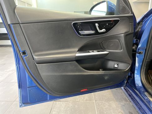 Used 2022 Mercedes-Benz C 300 Sedan image 38