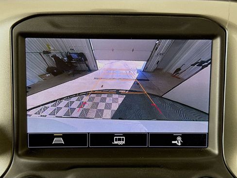 Used 2021 Chevrolet Silverado 1500 LTZ w/ Z71 Off-Road Package image 13