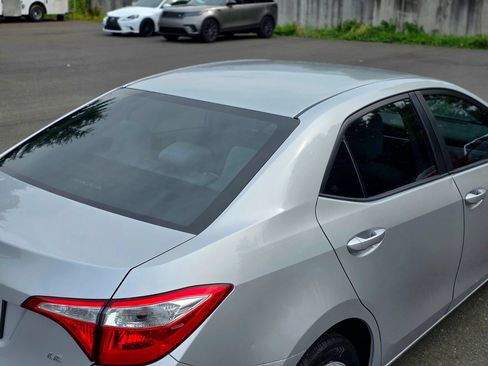 Used 2014 Toyota Corolla LE FWD image 13