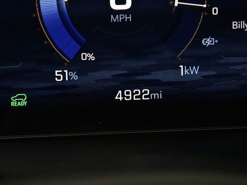 Used 2025 Chevrolet Equinox EV LT image 35