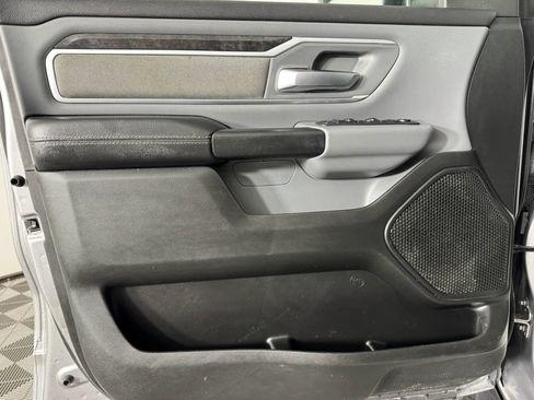 Used 2022 RAM 1500 Big Horn AWD/4WD image 36