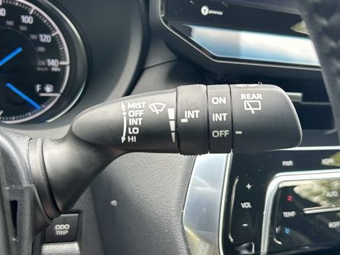 Used 2021 Toyota Venza Limited w/ Carpet Mat Package (TMS) AWD/4WD image 32