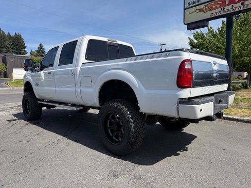 Used 2014 Ford F250 Platinum AWD/4WD image 3
