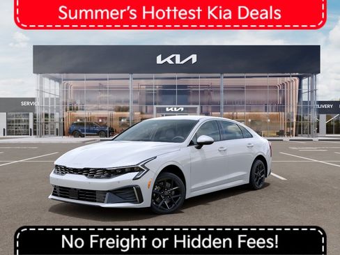 New 2026 Kia K5 LXS FWD image 1
