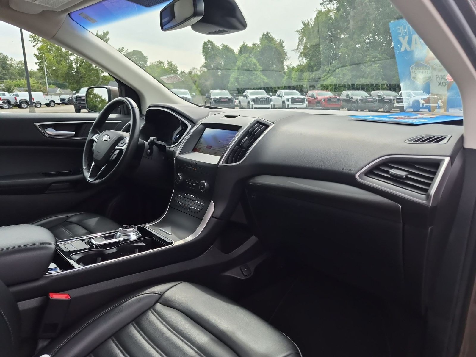 Used 2019 Ford Edge SEL w/ Equipment Group 201A FWD image 30