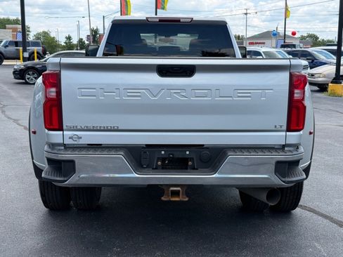 Used 2023 Chevrolet Silverado 3500 LT AWD/4WD image 7