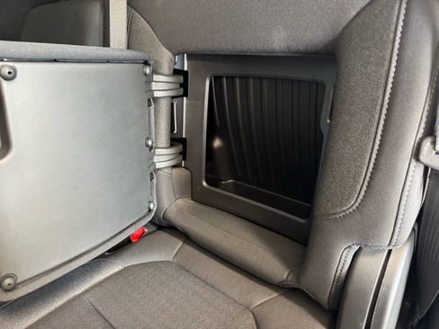 Used 2022 Chevrolet Silverado 1500 RST image 13