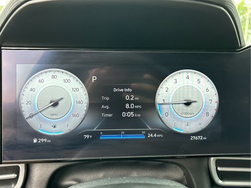 Used 2023 Hyundai Elantra SEL w/ Convenience Package FWD image 19