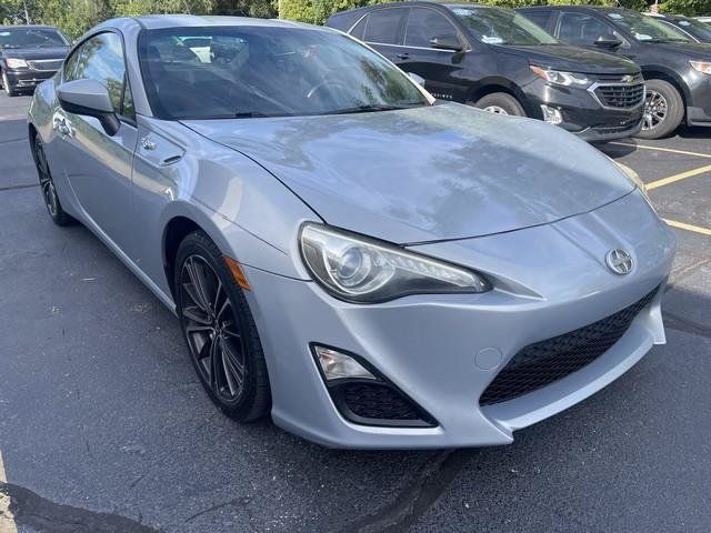 Used 2013 Scion FR-S 10 Series RWD image 3