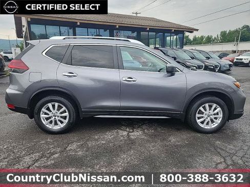Certified 2018 Nissan Rogue SV AWD/4WD image 9