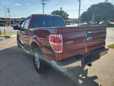 Used 2014 Ford F150 XLT w/ Equipment Group 302A Luxury AWD/4WD image 3