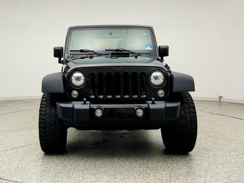 Used 2017 Jeep Wrangler Unlimited Sport AWD/4WD image 2