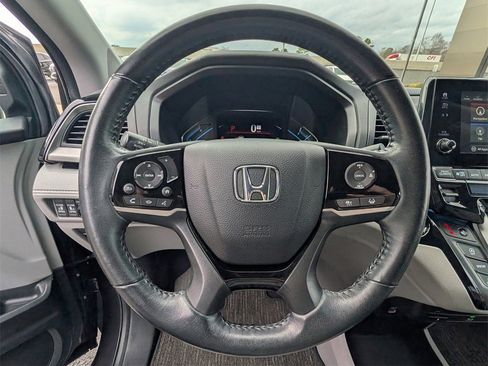 Used 2021 Honda Odyssey Touring image 10