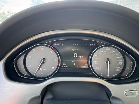 Used 2013 Audi S8 w/ Full Leather Pkg image 20