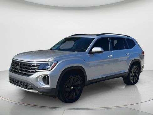New 2026 Volkswagen Atlas SE FWD image 4