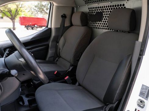 Used 2021 Nissan NV200 SV image 27