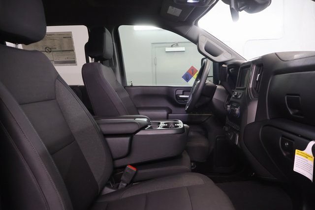 New 2026 Chevrolet Silverado 2500 Custom w/ Custom Value Package AWD/4WD image 26