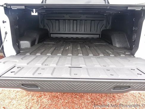 New 2025 GMC Hummer EV 3X image 25