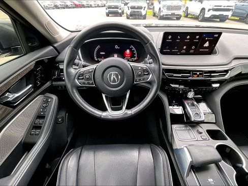 Used 2024 Acura MDX SH-AWD w/ Advance Package image 8