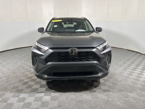 Used 2025 Toyota RAV4 LE AWD/4WD image 3