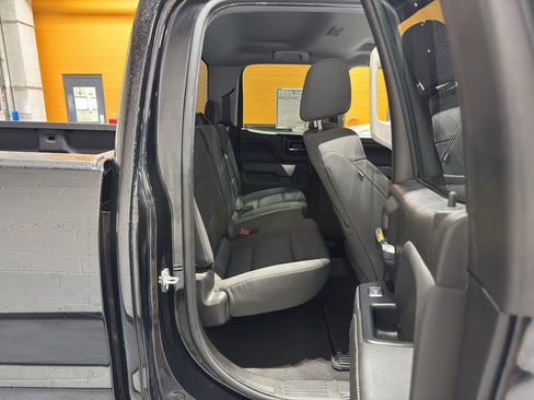Used 2019 Chevrolet Silverado 1500 LT w/ All Star Edition AWD/4WD image 18