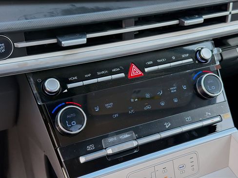 New 2026 Hyundai Santa Fe SEL FWD image 12