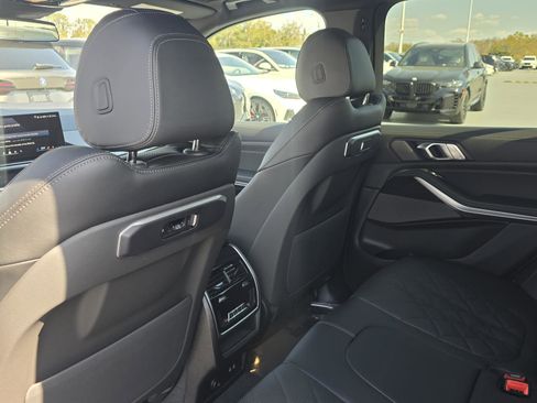 New 2026 BMW X5 sDrive40i w/ M Sport Package image 11