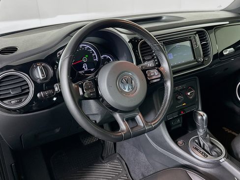 Used 2016 Volkswagen Beetle 1.8T SE w/ Lighting Package image 17