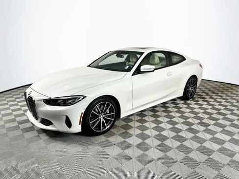 Used 2021 BMW 430i Coupe w/ Convenience Package RWD image 3