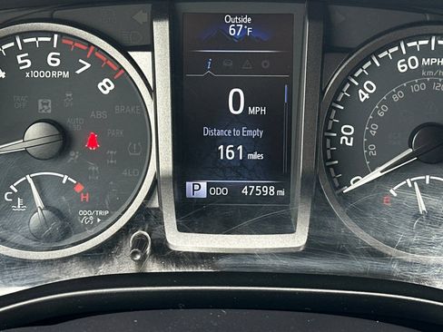 Used 2023 Toyota Tacoma TRD Off-Road AWD/4WD image 23