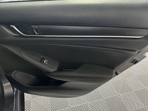 Used 2020 Honda Accord Sport image 30