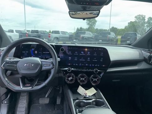 Used 2024 Chevrolet Blazer EV RS AWD/4WD image 7