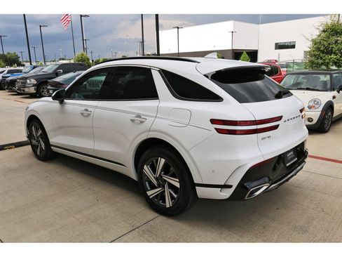 Used 2026 Genesis GV70 3.5T Sport Advanced AWD/4WD image 6