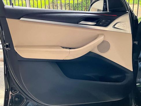 Used 2024 BMW X3 sDrive30i w/ M Sport Package image 21