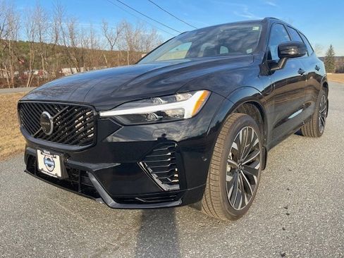 New 2026 Volvo XC60 T8 Ultra w/ Climate Package AWD/4WD image 1