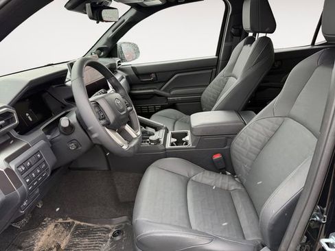 Used 2026 Toyota 4Runner TRD Off-Road Premium w/ Tow Technology Package image 9