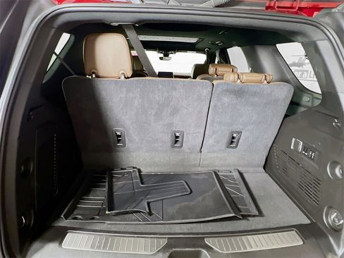 Used 2021 Chevrolet Tahoe High Country image 31