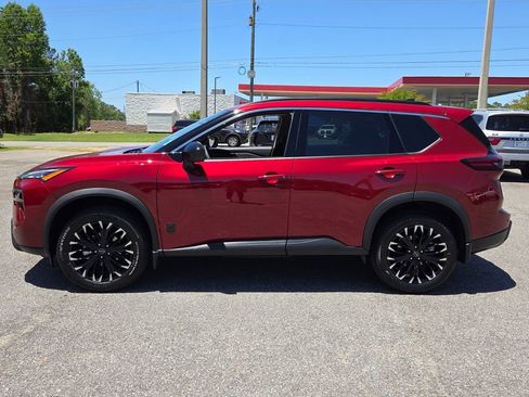 New 2026 Nissan Rogue SV FWD image 2