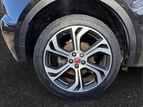 Used 2018 Jaguar E-PACE First Edition image 15