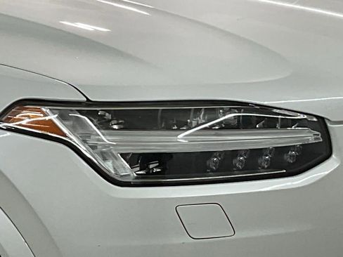 Used 2019 Volvo XC90 T6 Momentum w/ Advanced Package image 31