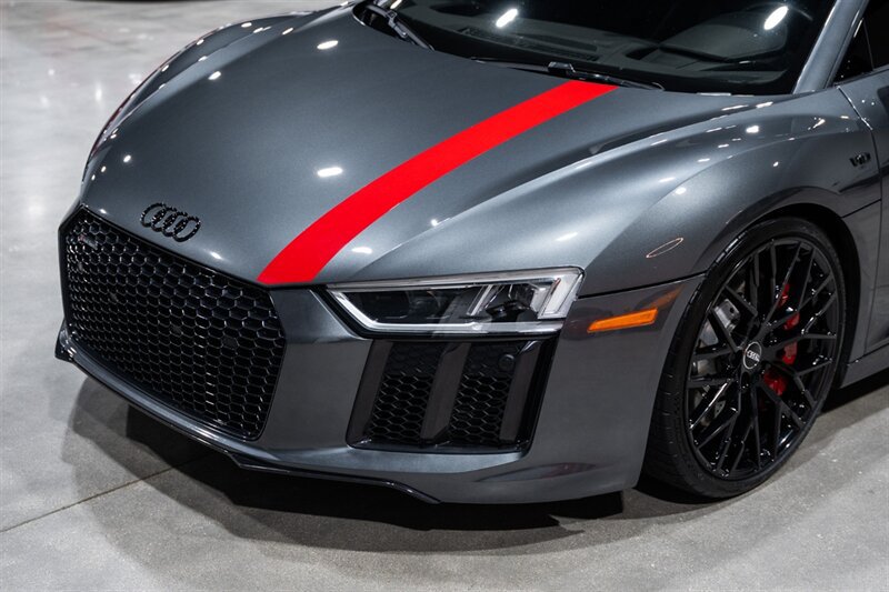 Used 2018 Audi R8 V10 RWD image 11
