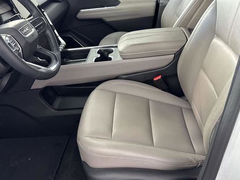 Used 2024 GMC Acadia Elevation w/ LPO, Floor Liner Package image 12