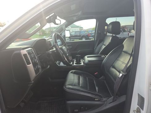 Used 2015 GMC Sierra 3500 Denali w/ Duramax Plus Package image 11