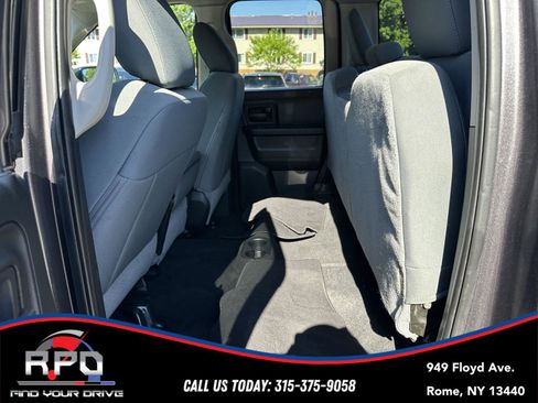 Used 2018 RAM 1500 Express AWD/4WD image 26