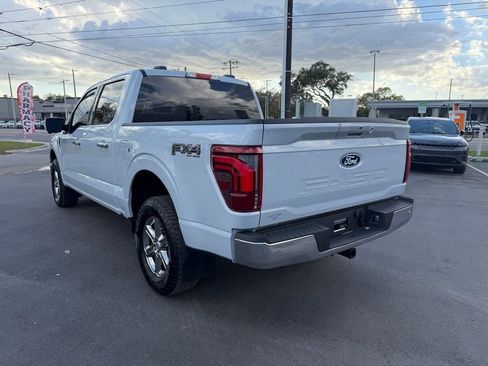 Used 2025 Ford F150 Lariat w/ FX4 Off-Road Package image 4