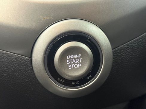 Used 2015 Hyundai Veloster w/ Option Group 03 FWD image 21