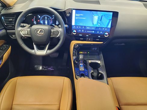 Used 2023 Lexus NX 350 AWD image 11