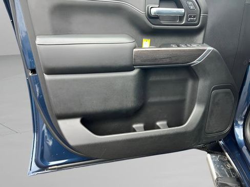 Used 2022 Chevrolet Silverado 3500 LTZ w/ Gooseneck/5TH Wheel Package image 11